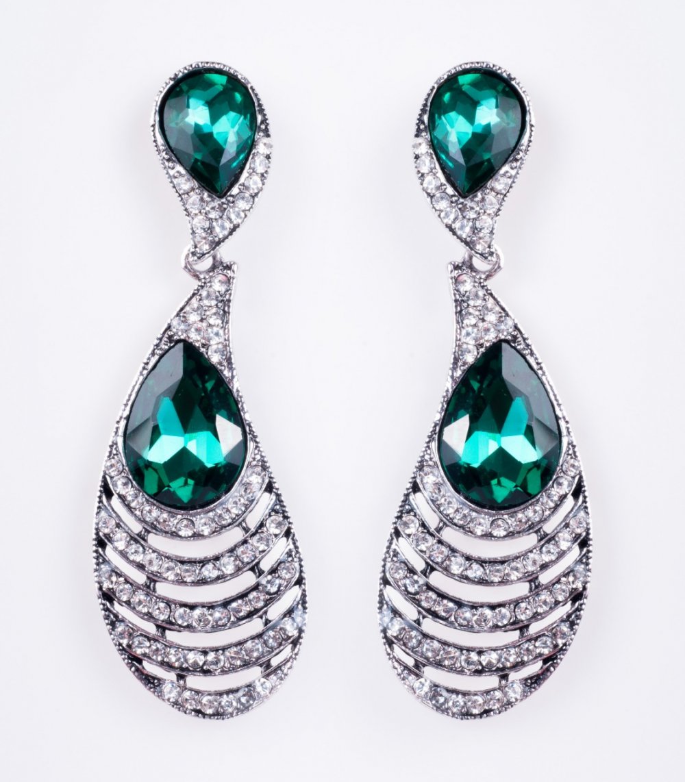 עגילים עם גבישים «לוסטרים» «שנדלירים» «נוצה»