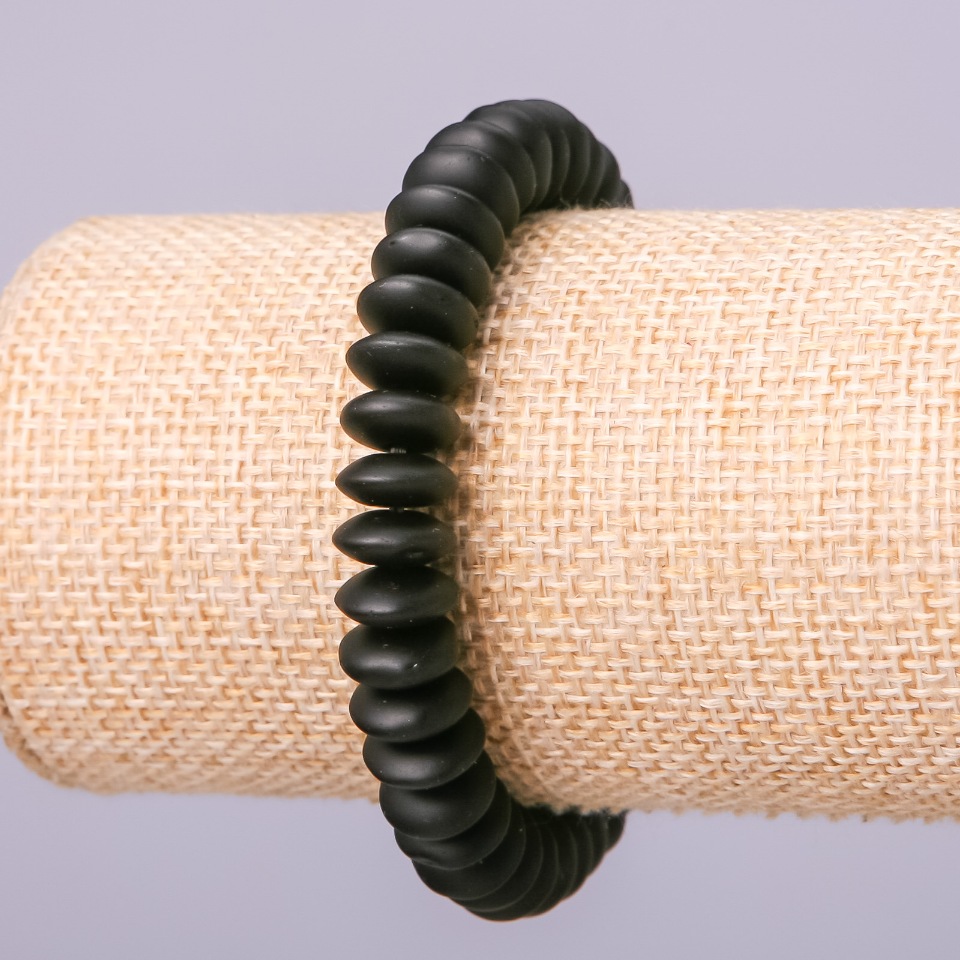 צמיד גומי משונגייט סינתטי בצורת רונדלים חלקים, קוטר 10×4.5 מ״מ, אורך 18 ס״מ +