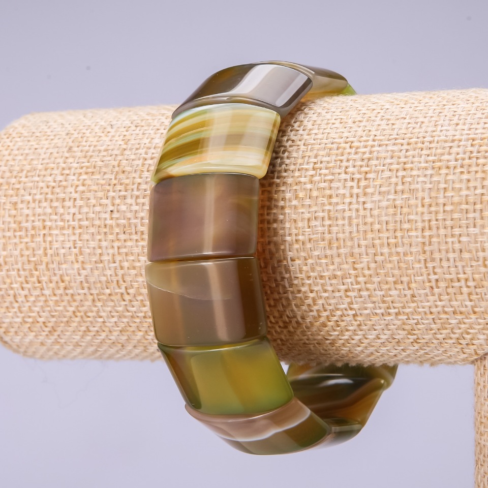 צמיד אגת – חוליות 15×25 מ״מ, היקף 18 ס״מ