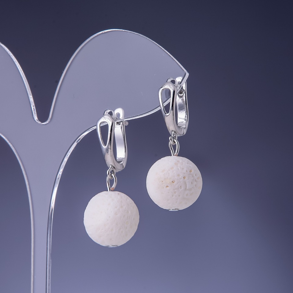 עגילים «אלמוג ספוג לבן אלגנט»