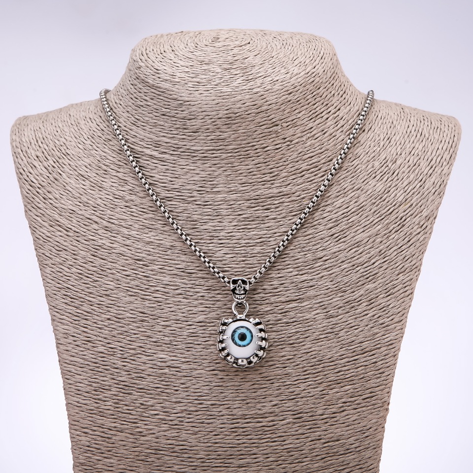 תליון בסגנון «פאנק-גות» עין 22×25 מ״מ על שרשרת, אורך 65 ס״מ