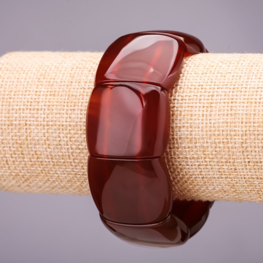 צמיד אלסטי טבעי מסרדוליק — קישורים חלקים 30×25 מ״מ +- היקף 18 ס״מ+