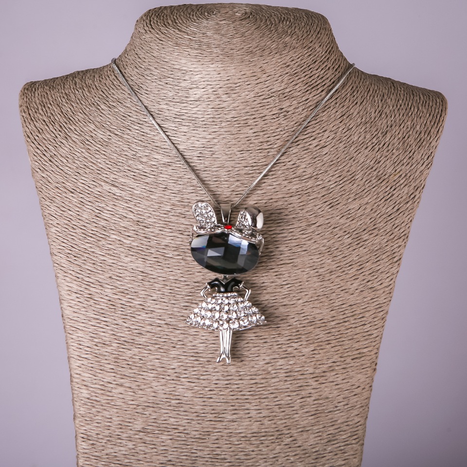 תליון על שרשרת חתולה עם גבישים, קוטר 35x70 מ״מ, אורך 75 ס״מ