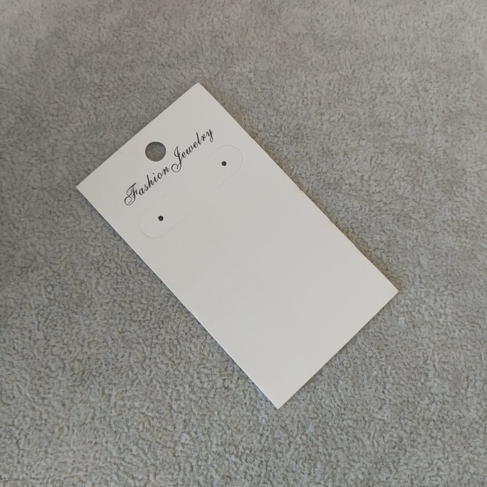 לוח תצוגה לעגילים 9×5 ס״מ 200 יח'