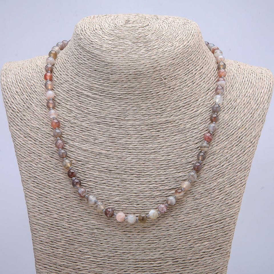 מחרוזות מאבן טבעית בוטסואנה חלקים, קוטר 6 מ"מ, אורך 45 ס"מ +