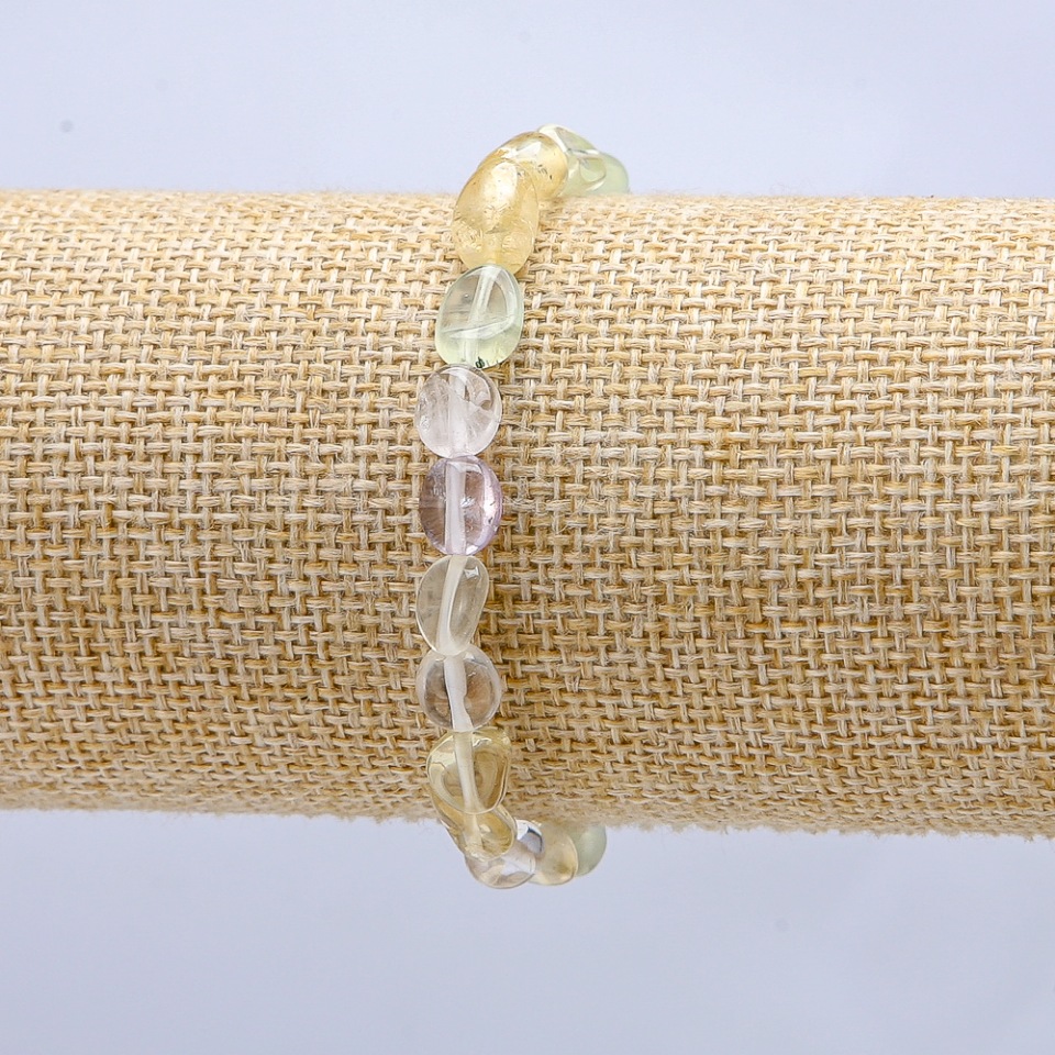 צמיד גומי – תערובת אבנים מגולגלות, קוטר 8×6 מ״מ +