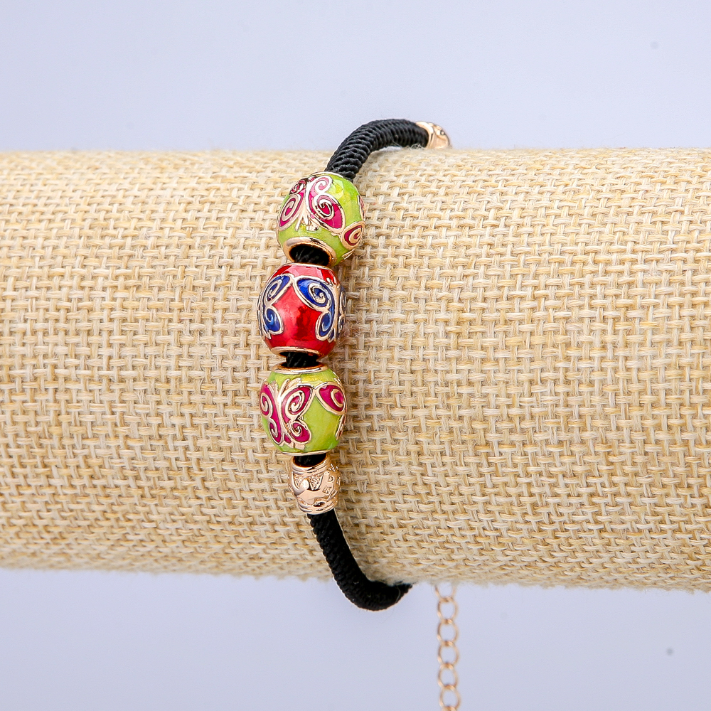 צמיד Xuping זהב מצופה 18 קראט עם חרוזים בצורת פרפרים על החוט, עובי 3 מ״מ + -, קוטר 10 מ״מ + -, אורך 18-22 ס״מ +