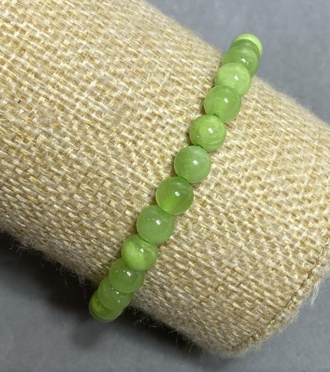 צמיד אלסטי מאבן אוניקס טבעית – חרוז חלק, קוטר 6 מ״מ+