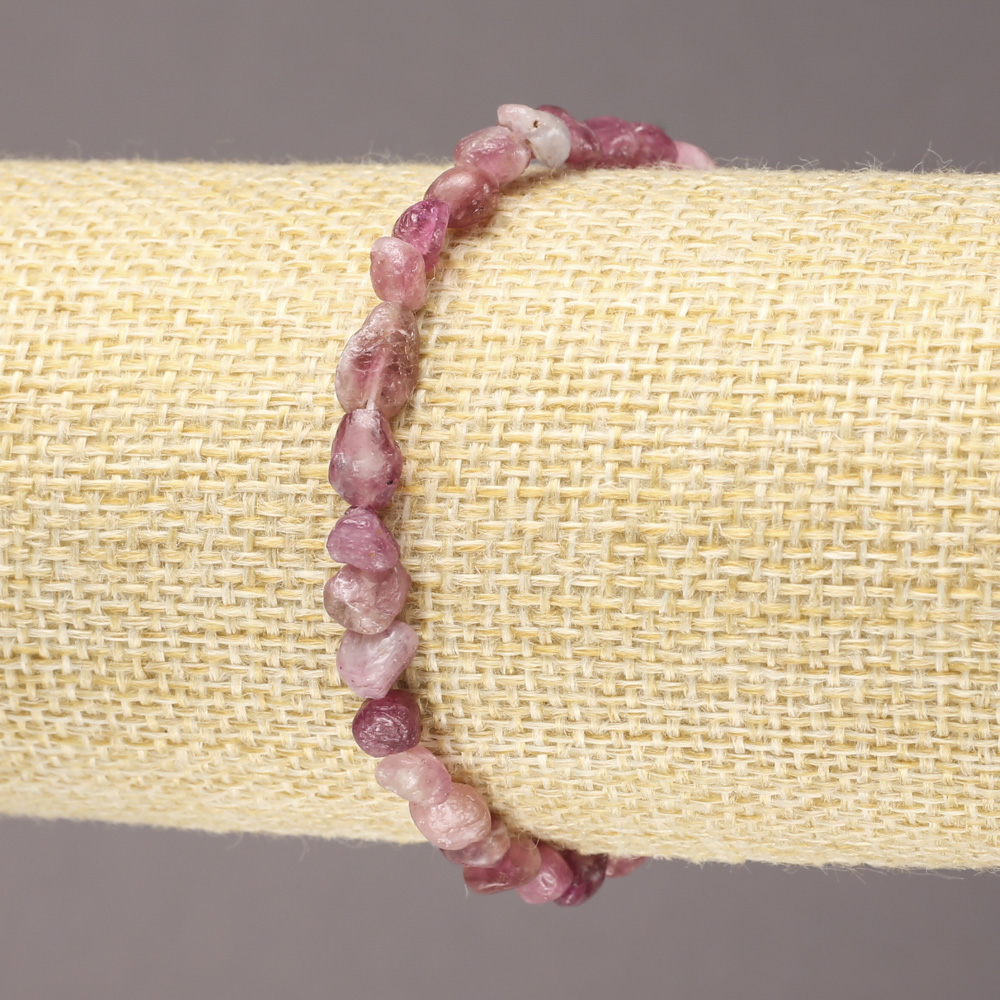 צמיד אלסטי מאבן טבעית טורמלין חרוזים חתוכים, קוטר 5×7 מ״מ +