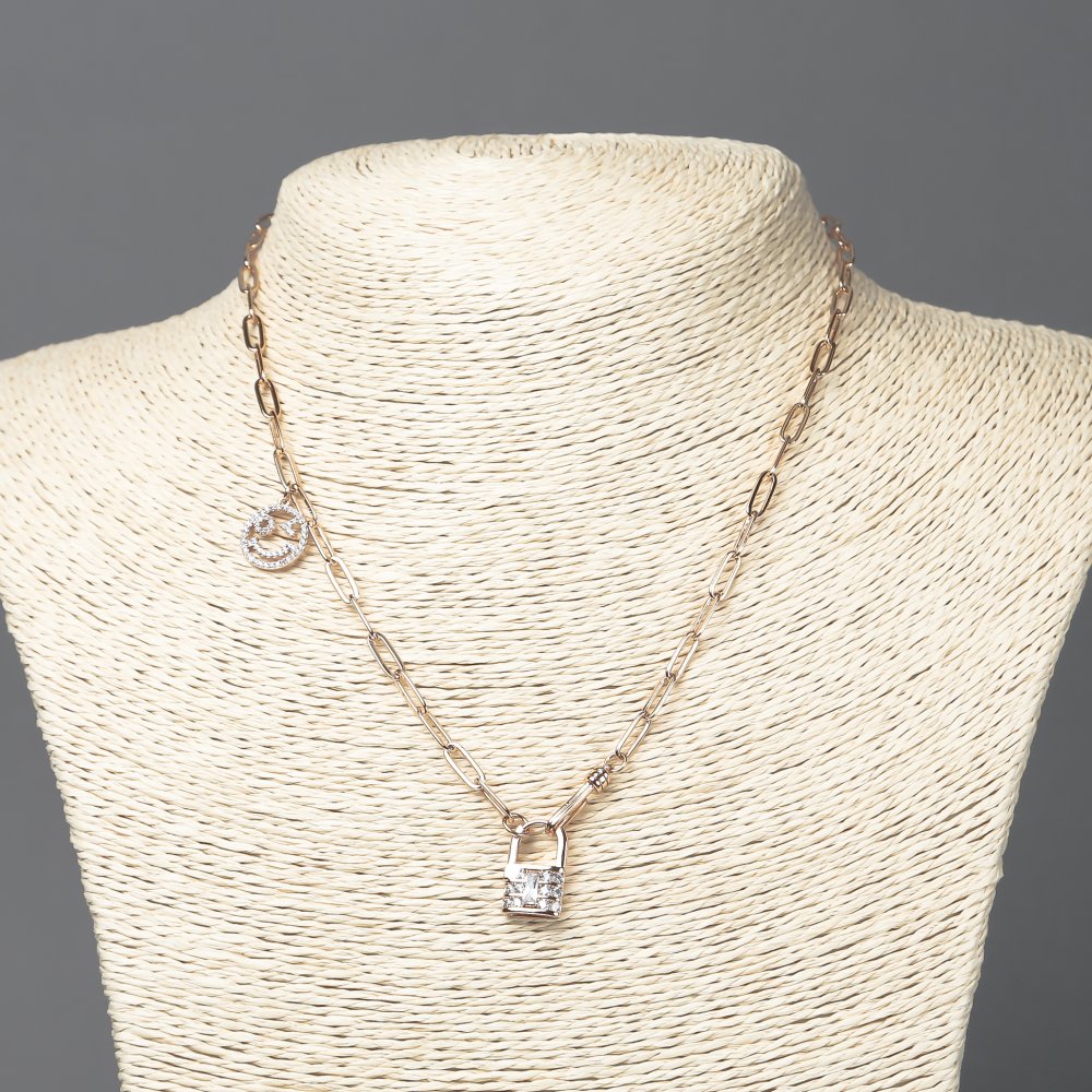 שרשרת Xuping בזהב מצופה 18 קראט עם תליוני אבני סטרז לבנות, עובי 3.5 מ"מ + -, אורך 43-48 ס"מ +