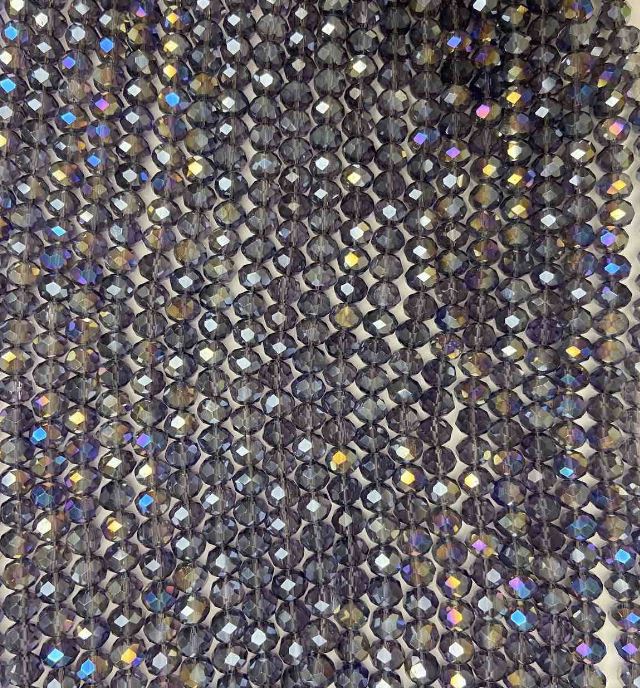 חרוזים מקריסטל צ'כי על חוט, בגוון סגול שקוף עם ציפוי בנזין, רונדל מרובד, בקוטר 8×6,5 מ״מ, אורך 40–42 ס״מ