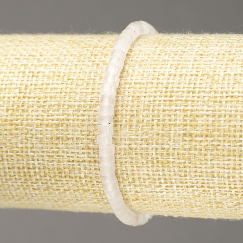 צמיד אלסטי מאבן טבעית: קוורץ ורוד בצורת רונדל, קוטר 4×2.5 מ״מ, אורך 18 ס״מ