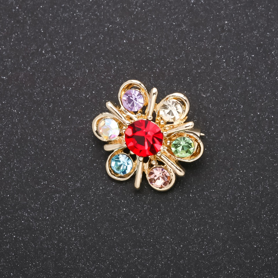 סיכת הסדרה «אקצנט» בצבעי מתכת מגוונים «צהוב» 18 מ״מ