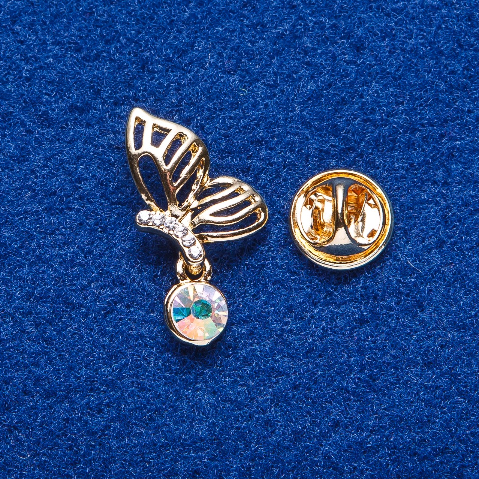 סיכת דש «פרפר» מתכת זהובה 2.7×1.6 ס"м