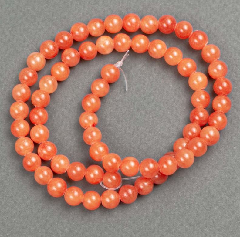 חרוזים על חוט בצבע ציטרין (אקרילי סינתטי) כדור חלק, קוטר 6 מ״מ, אורך כ-40 ס״מ