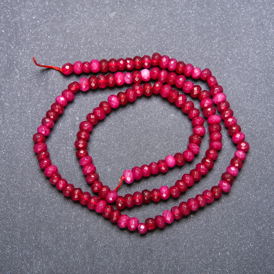 חרוזי טורמלין מלאכותי מלוטשים בצורת רונדל, קוטר 4×3 מ״מ, חוט באורך 38 ס״מ