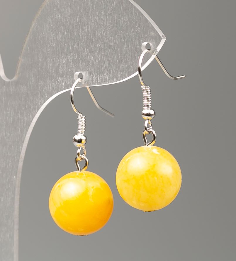 עגילים ציטרין (אקריל מלאכותי), קוטר 14 מ״מ, אורך 35 מ״מ