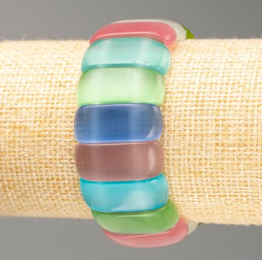 צמיד עין החתול על גומי, מגוון, קישורים חלקים 25×10.5 מ״מ (+/-), אורך 18 ס״מ