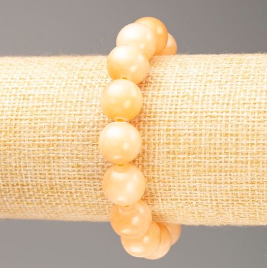 צמיד מסֶלֶנִיט מלאכותי על גומי