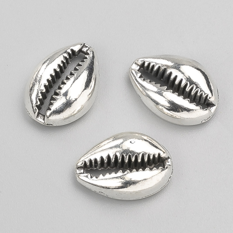 אביזרי תליון ללא חור «קליפת ים» 17×12×5 מ״מ, אריזה 10 יחידות ±, 20 גרם