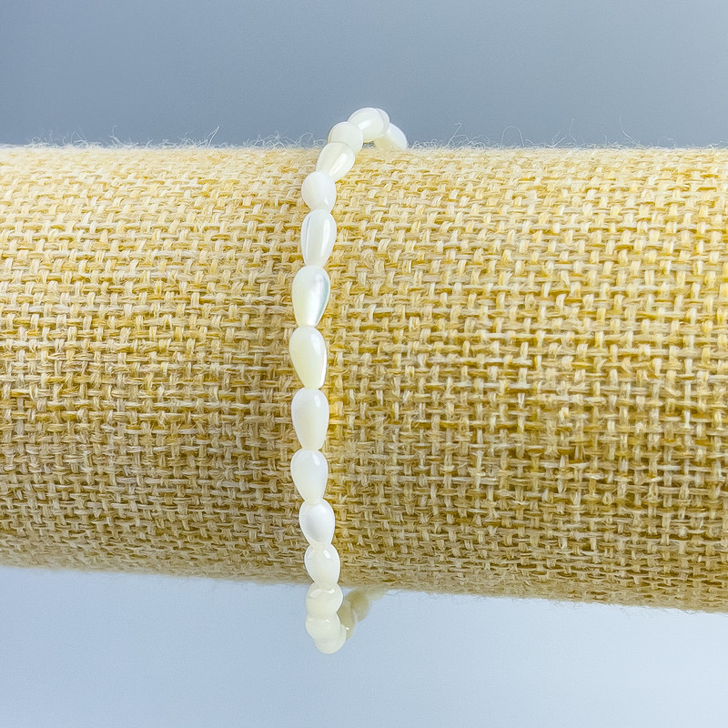 צמיד מפרלאמוטר גרגרי, קוטר 4×7 מ״מ, אורך 18 ס״מ (מתיחה)