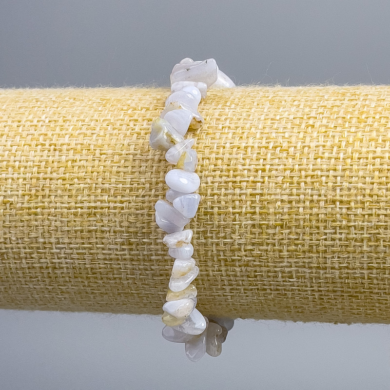 צמיד אגת כחולה—חתיכות, קוטר 5×3–10×5 מ״מ, אורך 18 ס״מ (אלסטי)