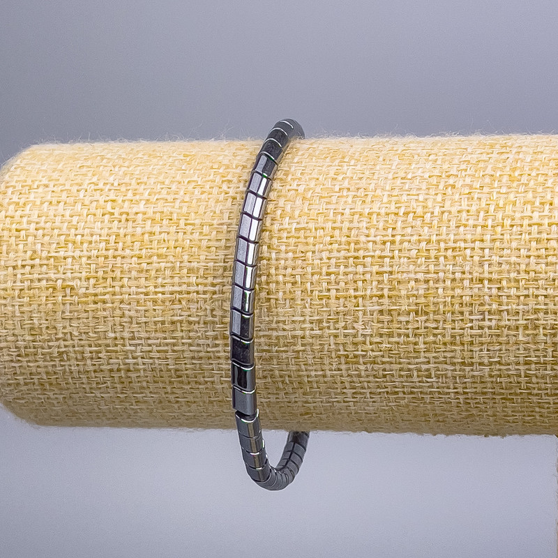 צמיד המטיט בצורת זיגזג, קוטר 4×4 מ״מ ±, אורך 18 ס״מ (מתיחה)