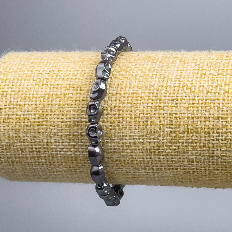 צמיד המטיט גולגולת, קוטר 6×8×6 מ״מ ±, אורך 18 ס״מ (מתיחה)