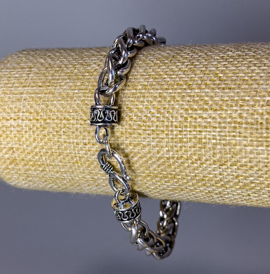 צמיד-שרשרת 'סוגר' מתכת כסופה 6×8 מ״מ, עובי 8 מ״מ, אורך 21 ס״מ +